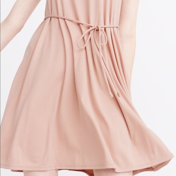 Tie Waist Dress - Picture 5 of 6